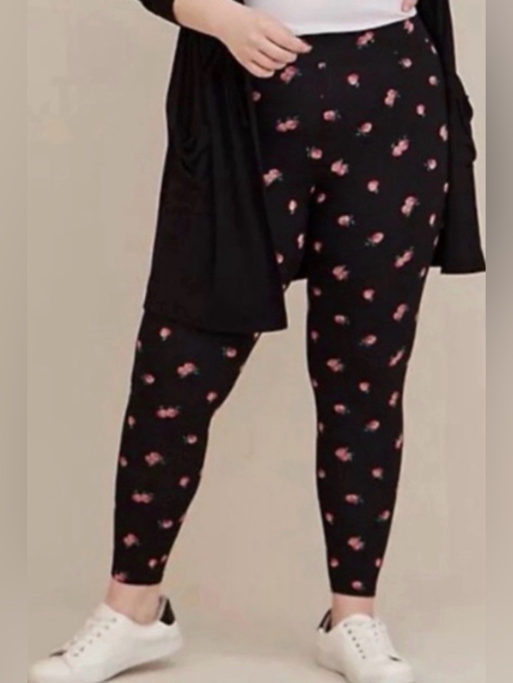 Torrid Black High Waisted Peach Leggings Size 1(14-16)-NWT